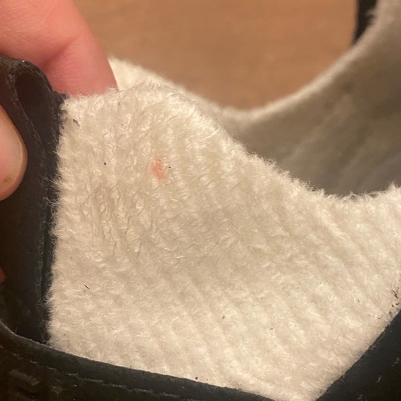 Chanel CC black and white suede and cloth sneakers - Picture 9 of 11